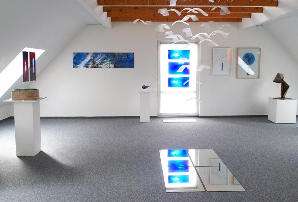 Ferienwohnungen Im Kunst.Haus Am See Doberlug-Kirchhain Esterno foto